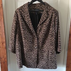 Maggie Barnes Leopard Animal Print Blazer